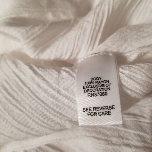 Women's Top Plus Size 22/24W White Puff Sleeve Tie Front - Picture 9 of 9